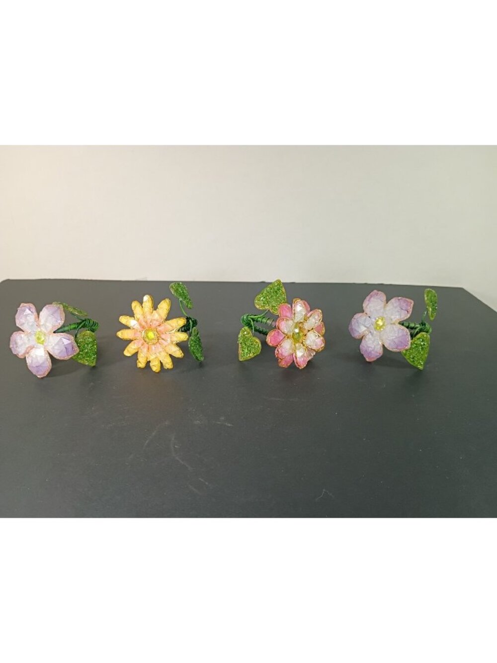 Set of 4 Spring Flower Napkin Rings Glass Wire Floral Table Decor